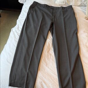 Neiman Marcus Gray Men's Dress Pants